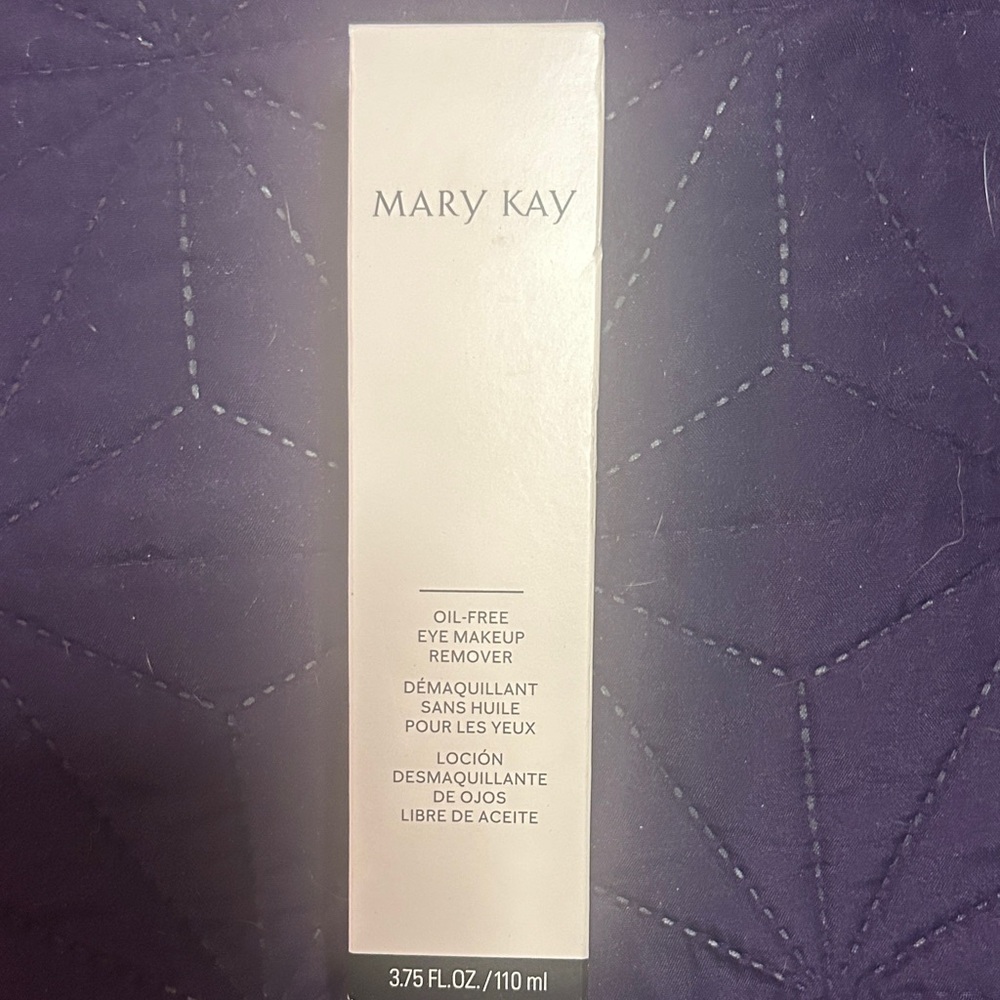 Mary Kay Oil-Free Eye Makeup Remover - Classic White